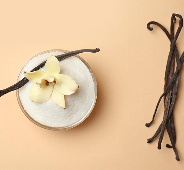 Quali sono le differenze tra l'aroma naturale di vaniglia e l'estratto di vaniglia?
